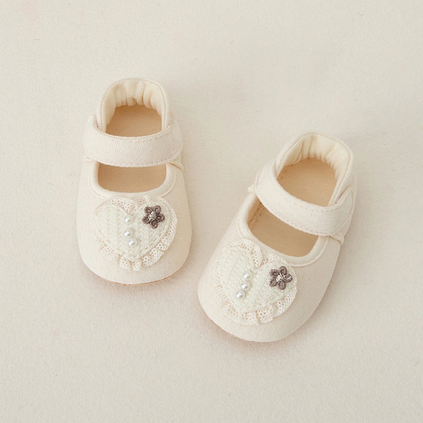 Cute Baby Girls Sandals Comfortable Soft Sole Heart Patterned Shoes for Non-slip Toddler Feet Perfect for Everyday Wear
